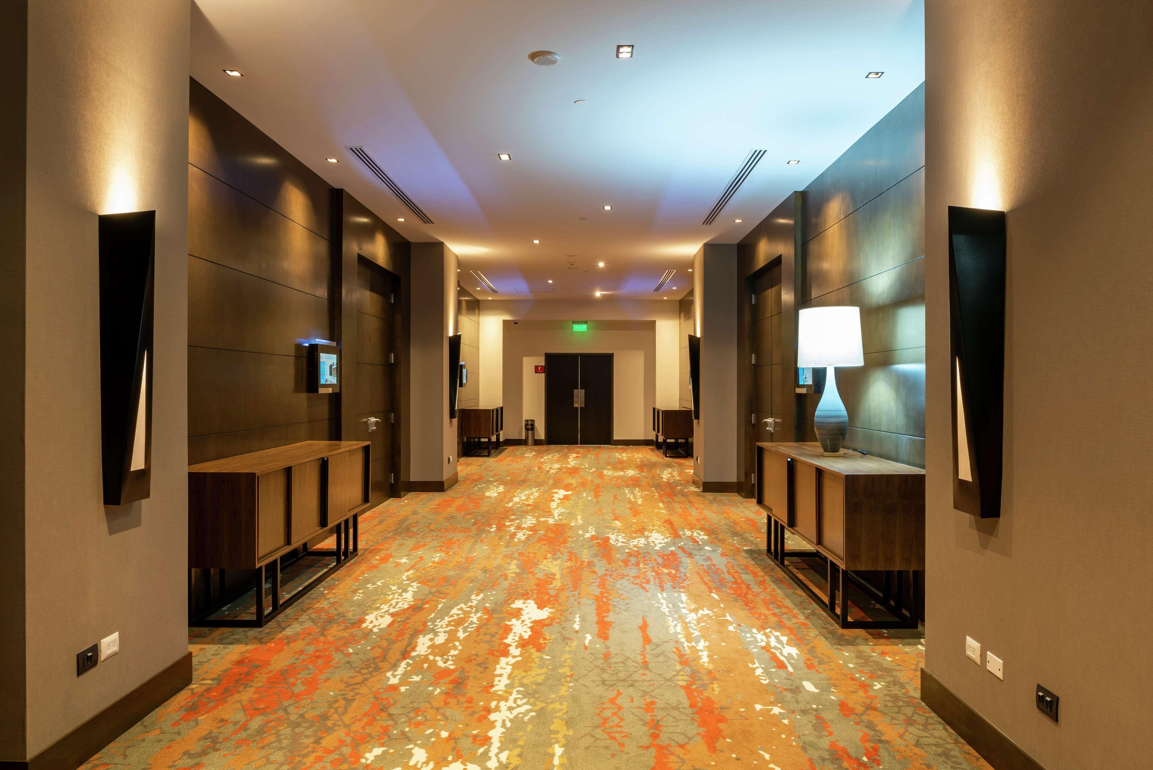 Hilton Garden Inn Chihuahua Exteriör bild